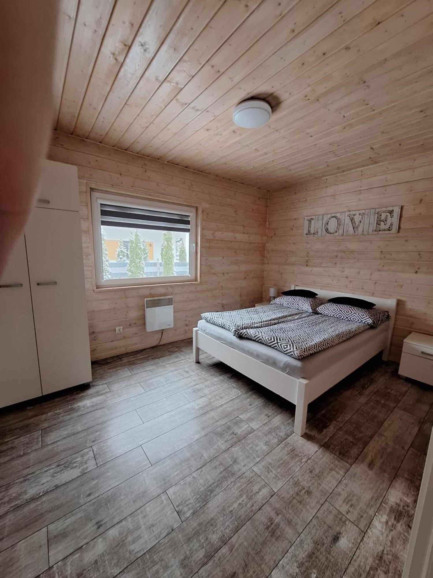 Domki Komfort Caloroczne Zator Bagian luar foto